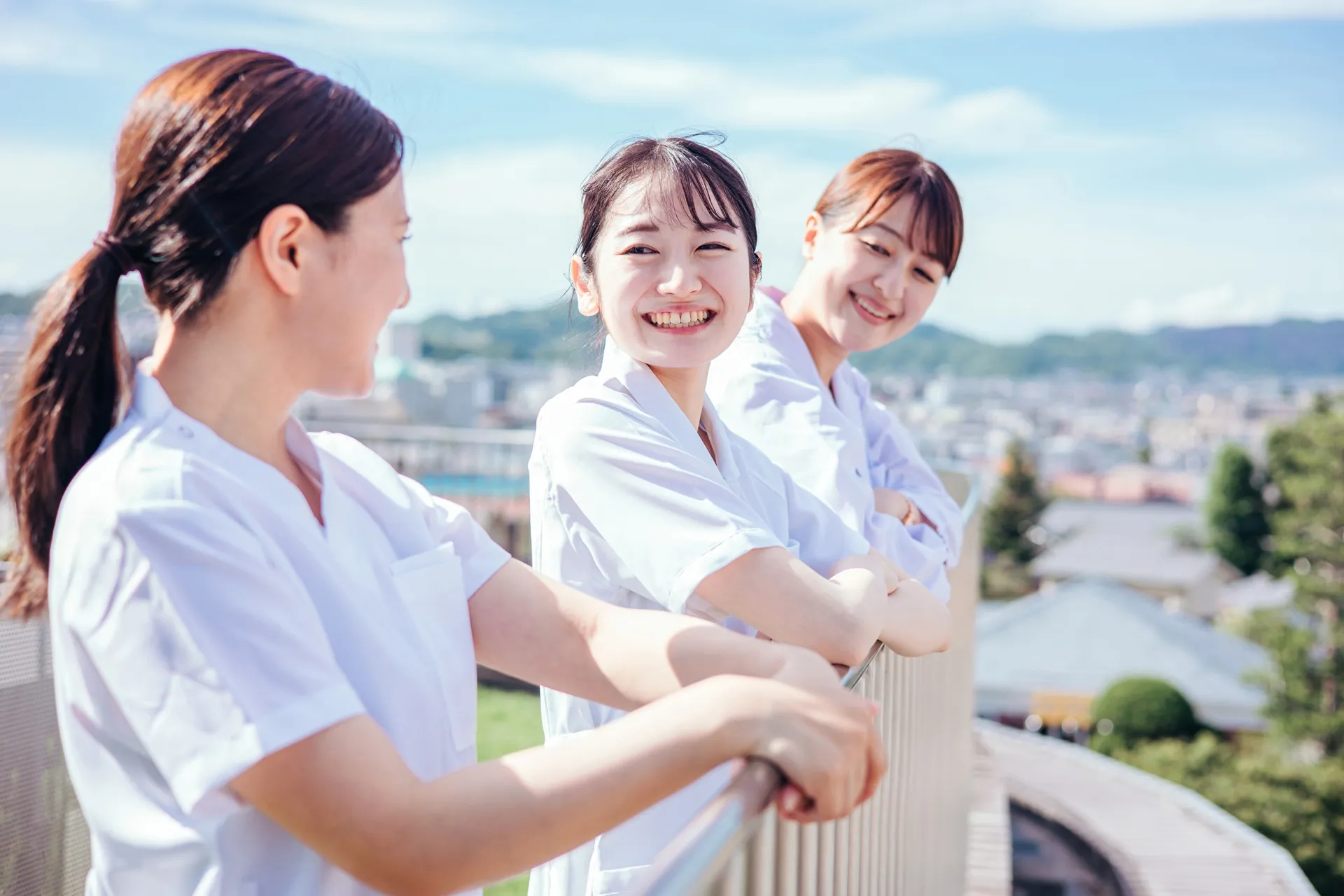 先輩医局員・指導医の声